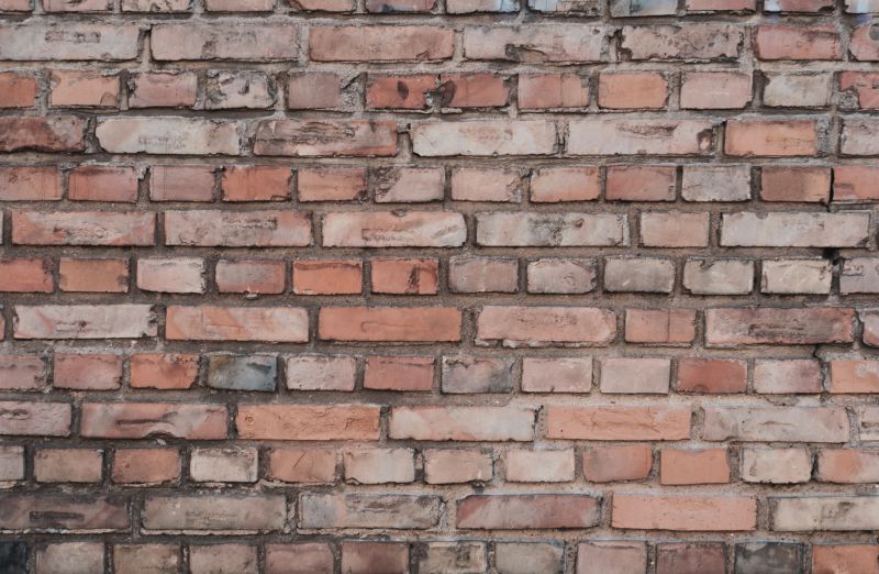 Color Variations in Brick Stainings